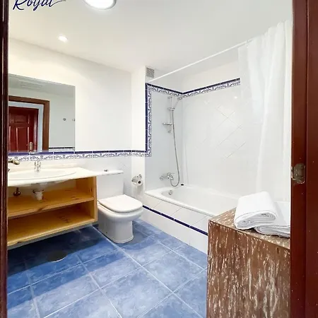 B-rent El Royal Appartement *